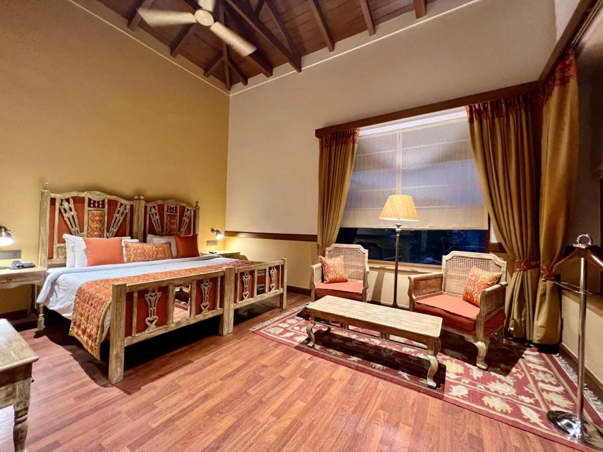 The Fishermen'S Lodge By Leisure Hotels Bhīm Tāl Esterno foto