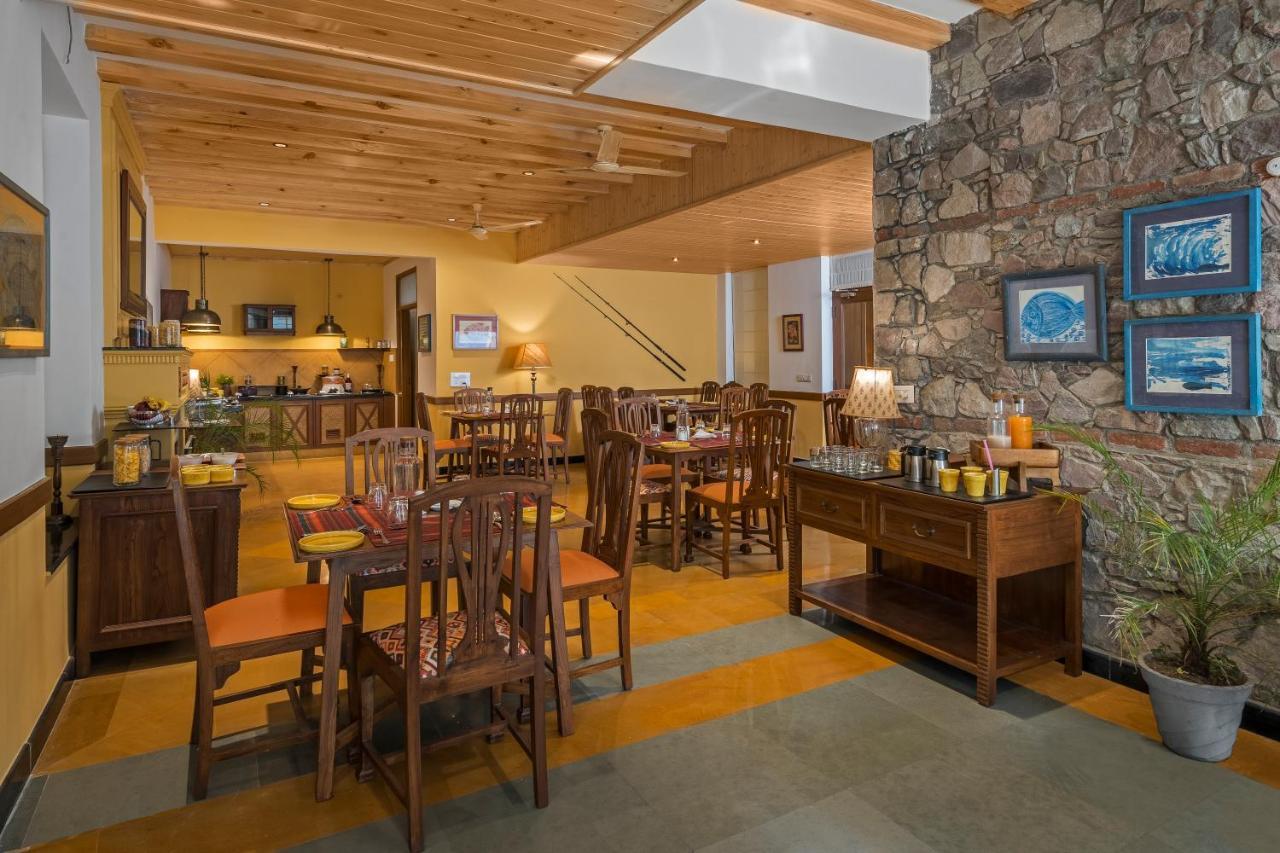 The Fishermen'S Lodge By Leisure Hotels Bhīm Tāl Esterno foto