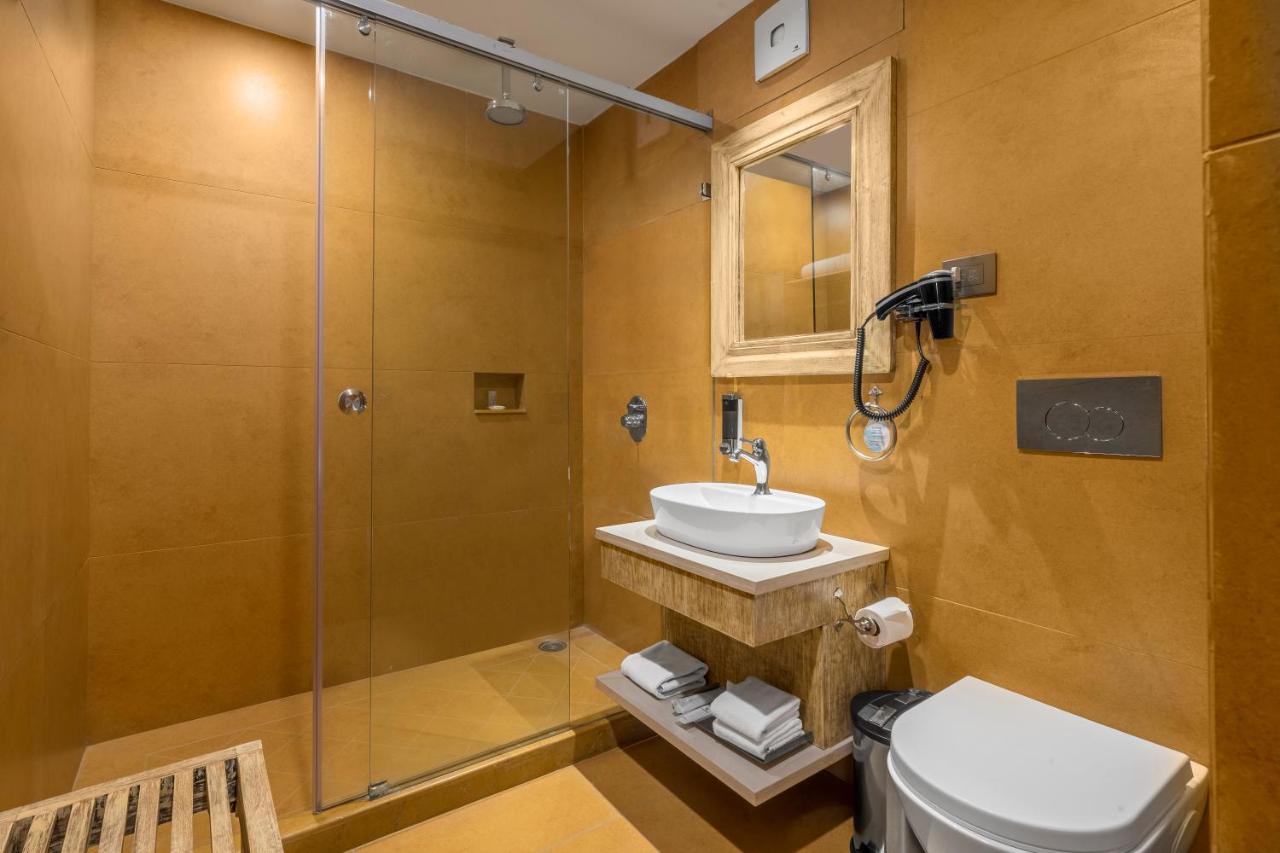 The Fishermen'S Lodge By Leisure Hotels Bhīm Tāl Esterno foto