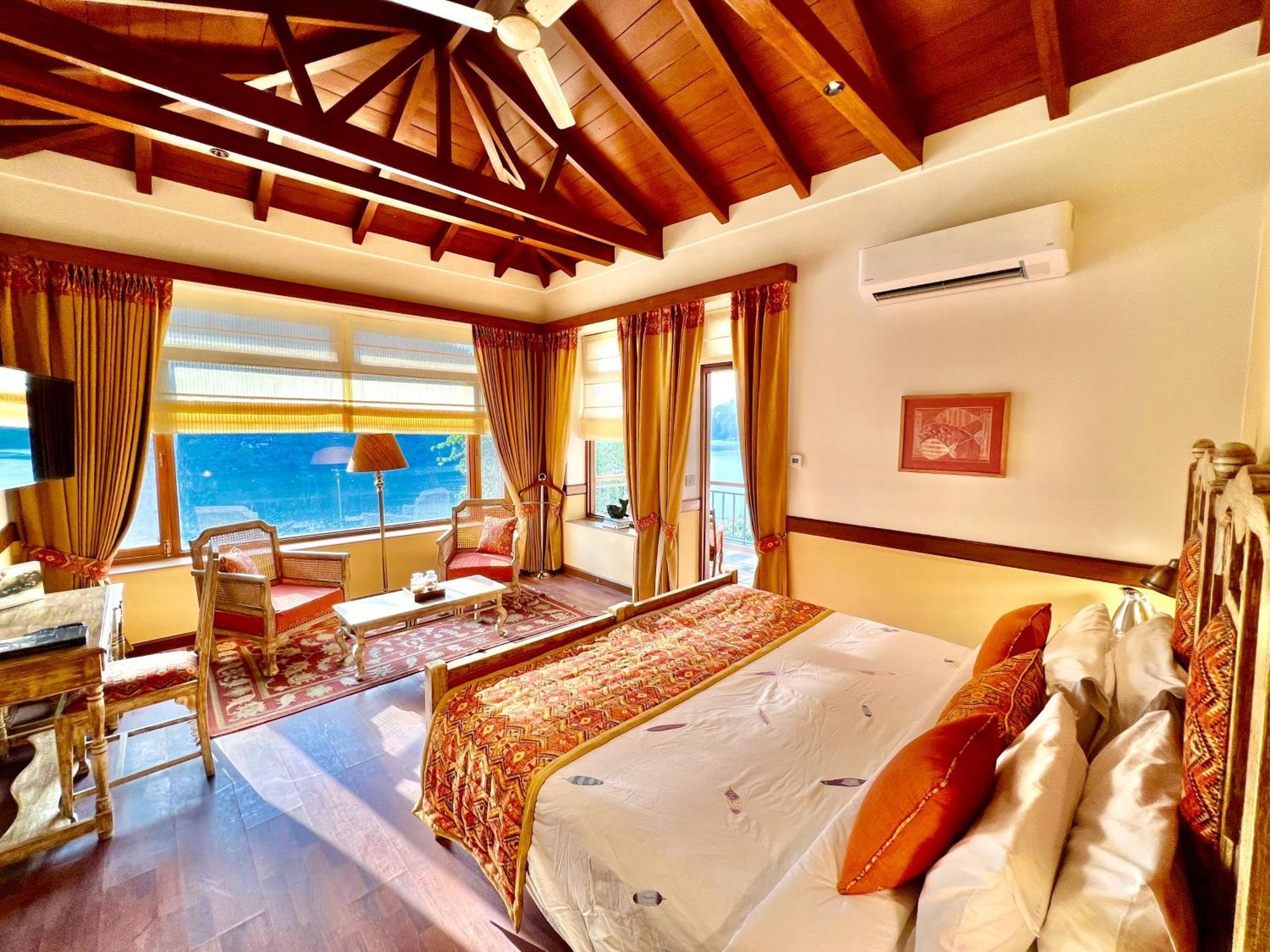 The Fishermen'S Lodge By Leisure Hotels Bhīm Tāl Esterno foto